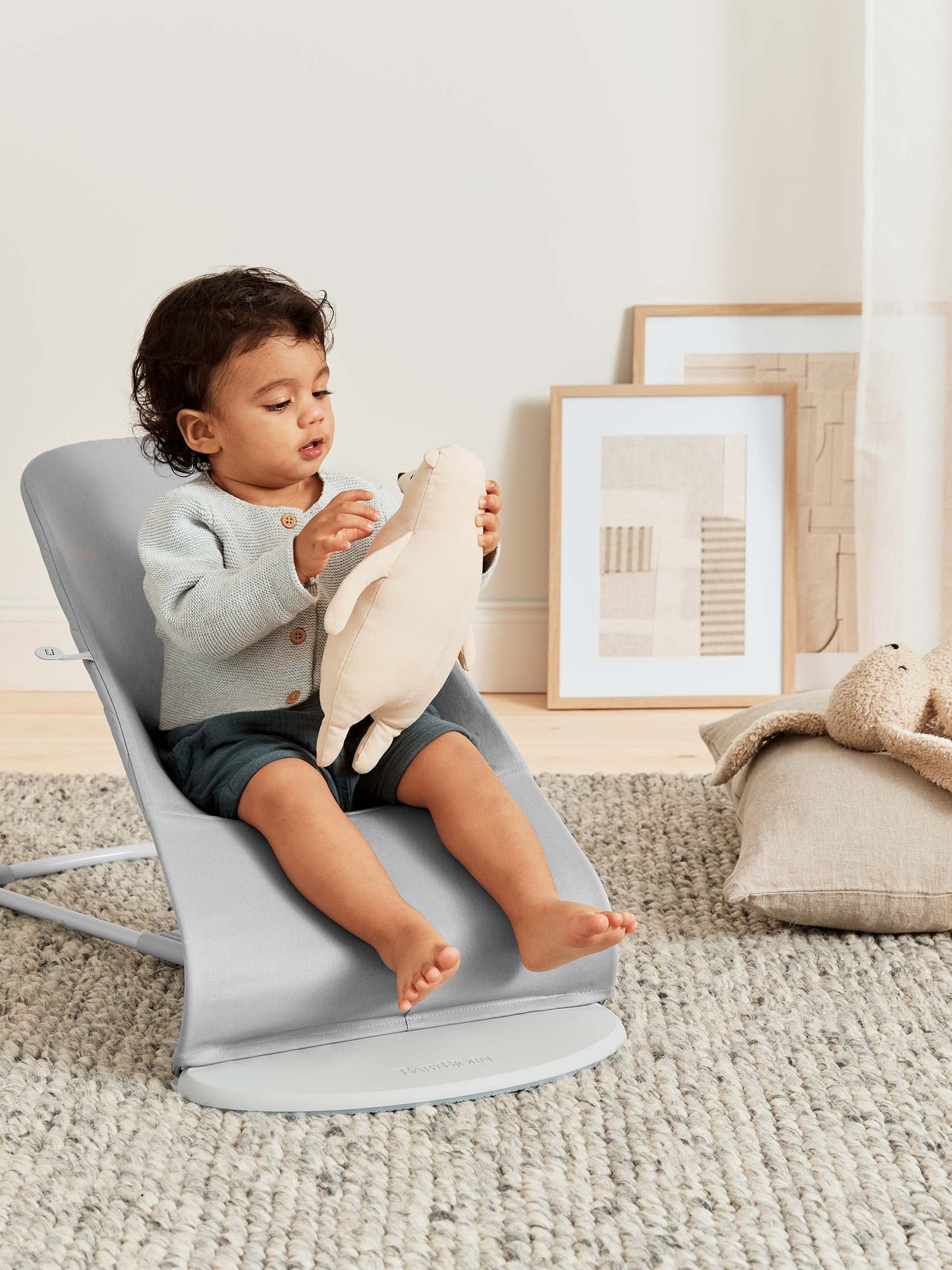 BABY BJORN - Bliss / Woven Petal Quilt - Svetlo siva - 006224