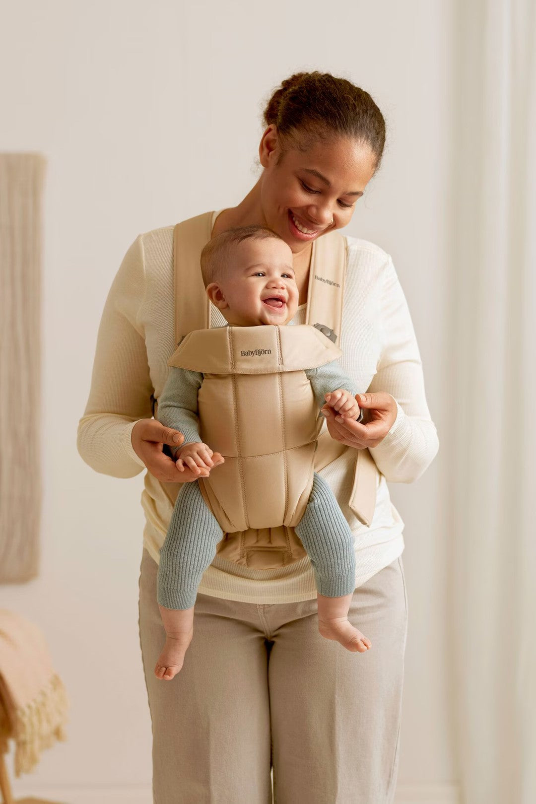 BABY BJORN - CARRIER | Mini / Melange - Pesak (0-1 god)