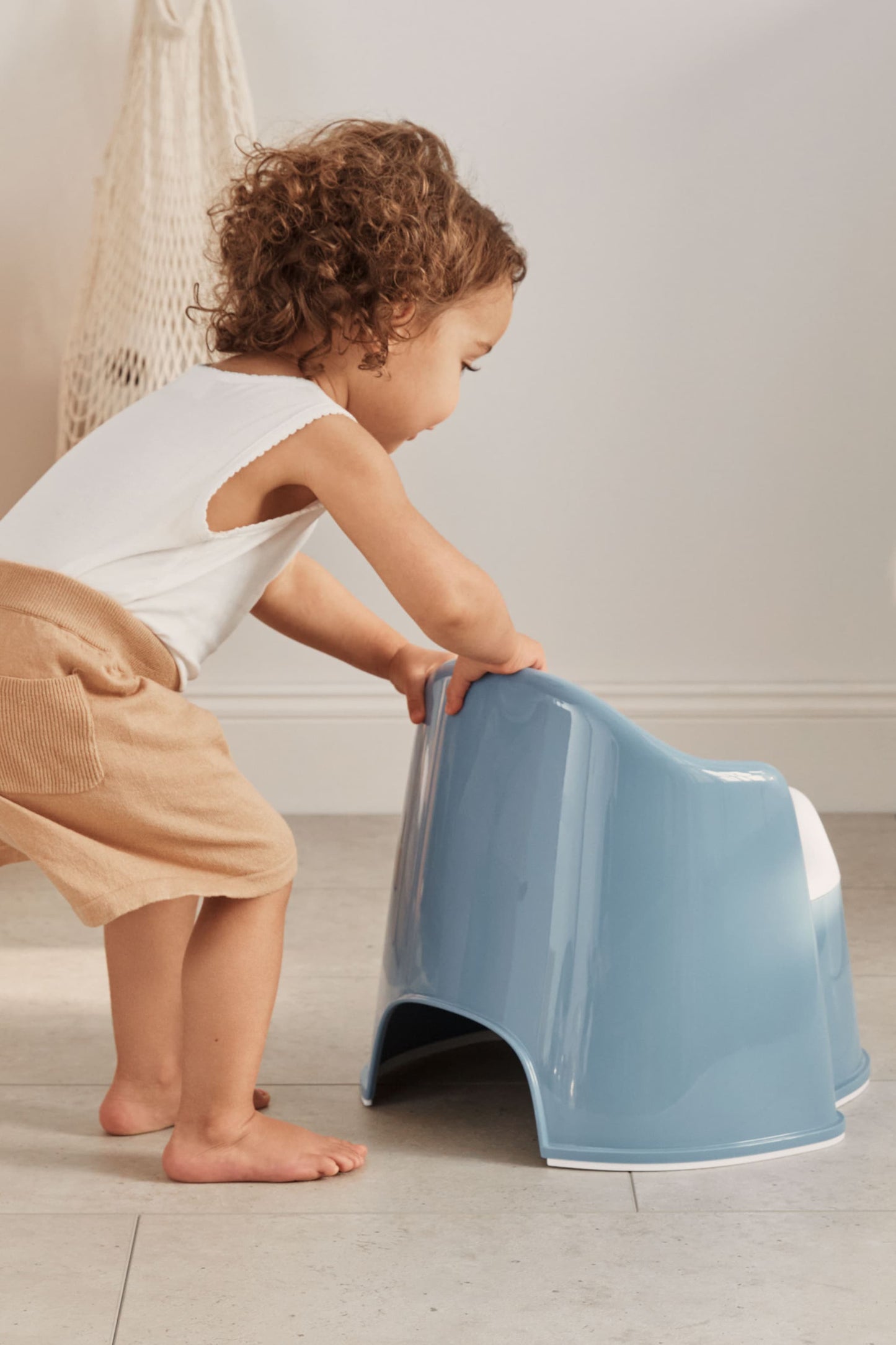 BABY BJORN - Potty Chair | Plavo-bela